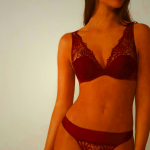 Intimissimi Women's Romantic Life Giorgia Balconette Bra Dark Red